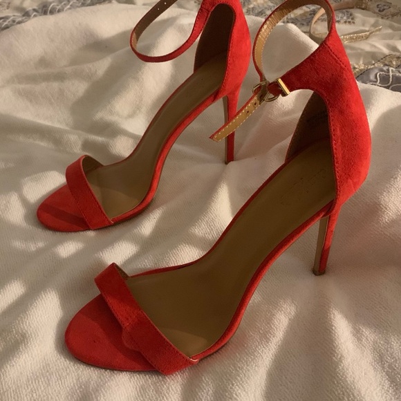 Shoes - Picture 14 of 14